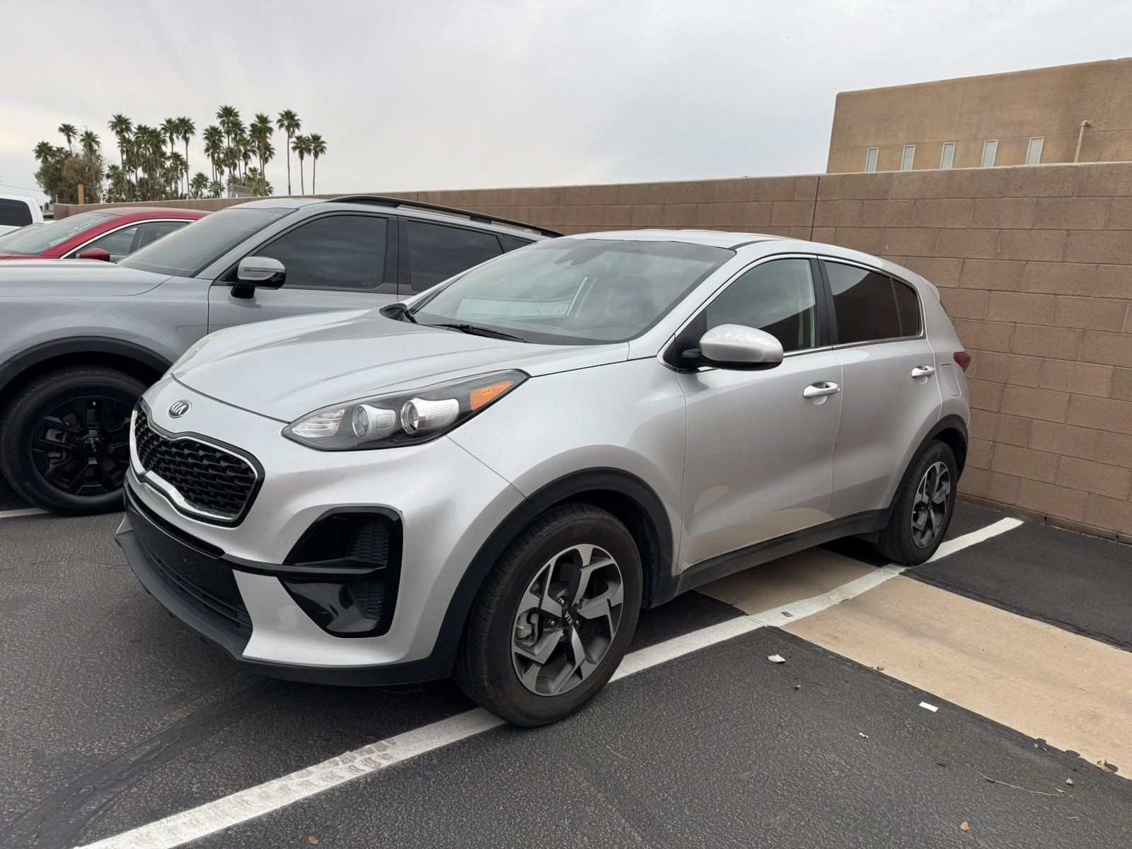 2020 Kia Sportage LX Image 1 of 5
