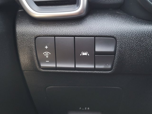 Vehicle image 11 of 29