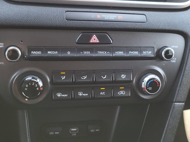Vehicle image 19 of 29