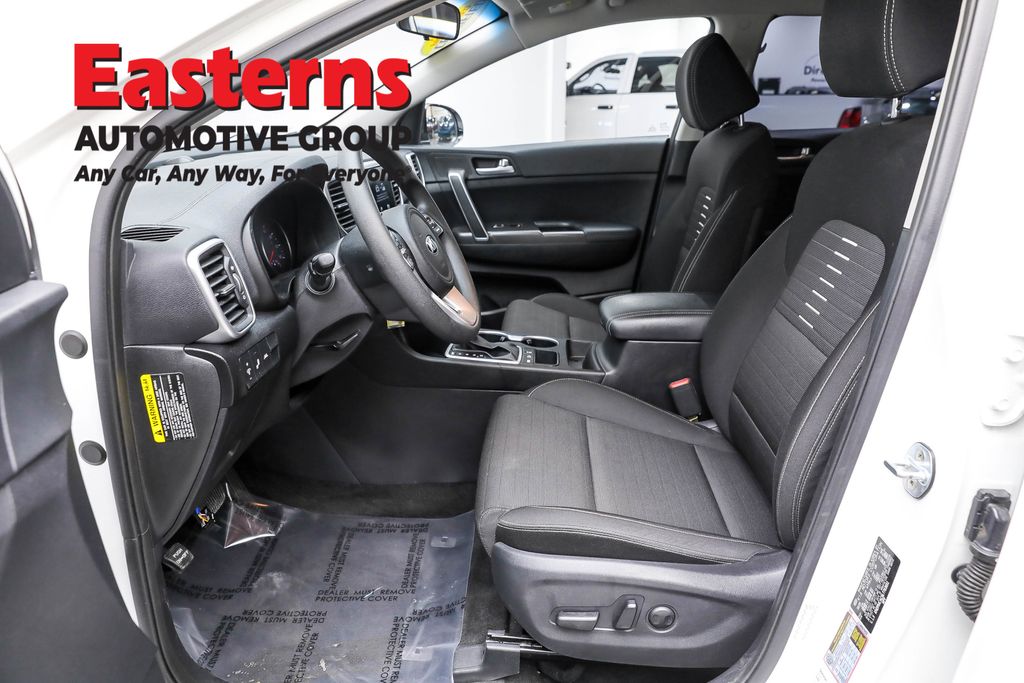 Vehicle image 45 of 61