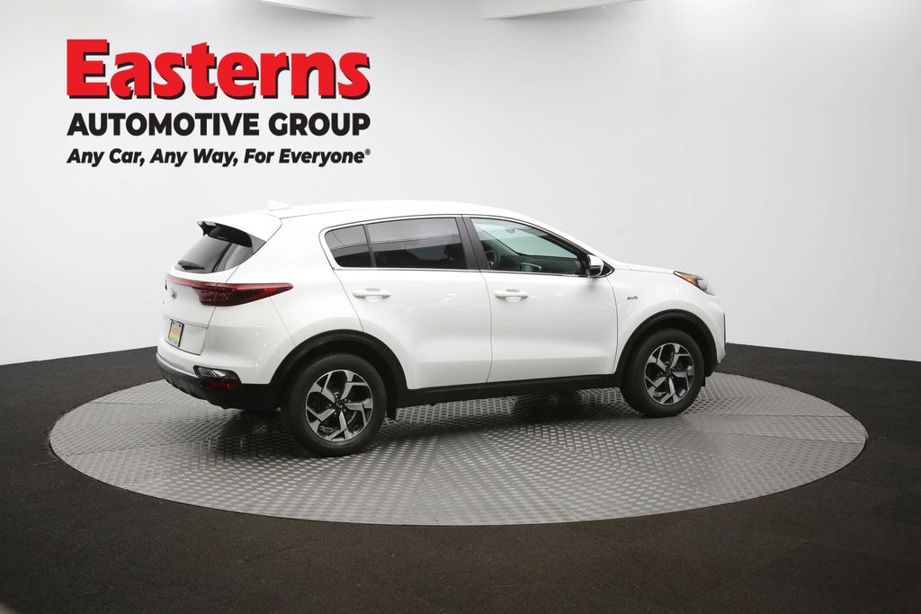 Vehicle image 20 of 61