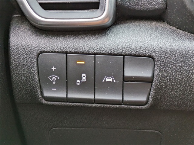 Vehicle image 12 of 23