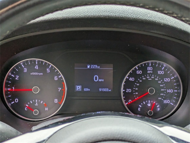 Vehicle image 6 of 23