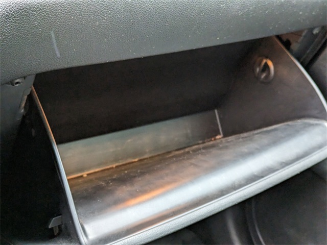 Vehicle image 11 of 23
