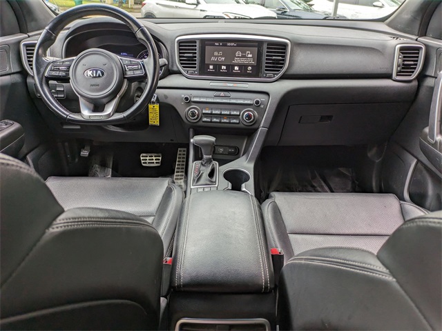 Vehicle image 15 of 23