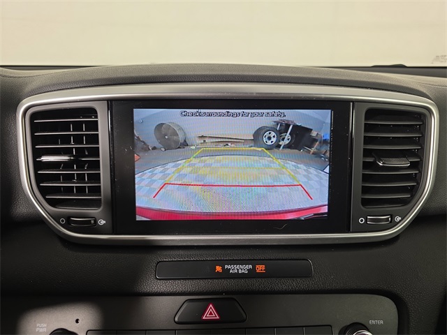 Vehicle image 16 of 36