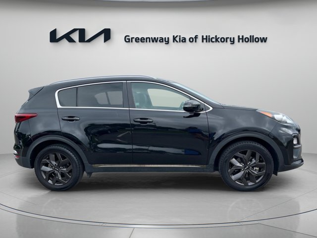 Vehicle image 4 of 37