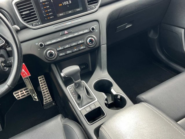 Vehicle image 22 of 37
