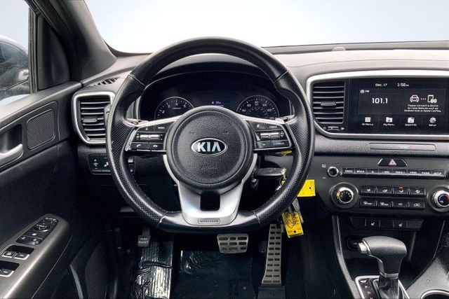 2020 Kia Sportage S Image 17 of 37