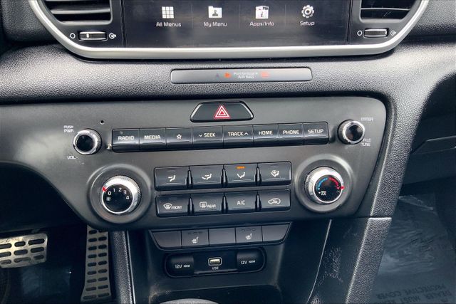 2020 Kia Sportage S Image 21 of 37