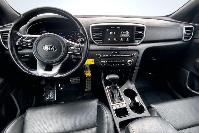 2020 Kia Sportage S Image 18 of 37