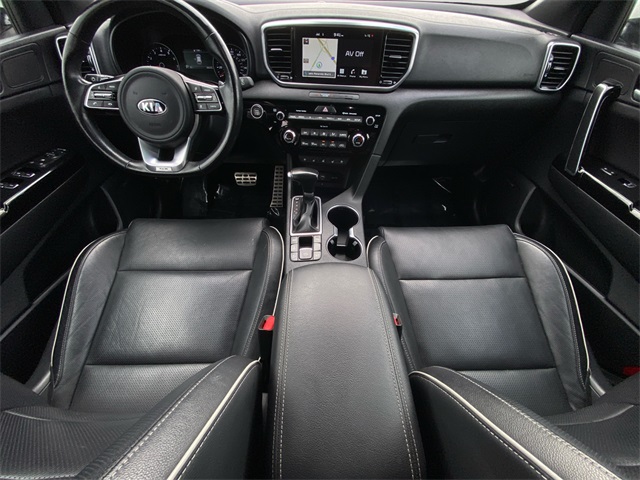 Vehicle image 34 of 36