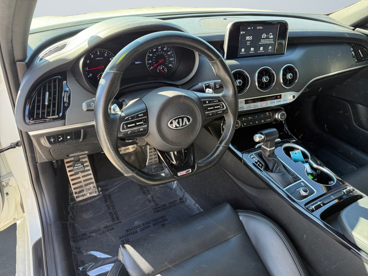 2020 Kia Stinger GT-Line Image 13 of 19