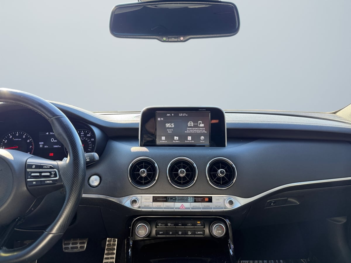 2020 Kia Stinger GT-Line Image 14 of 19