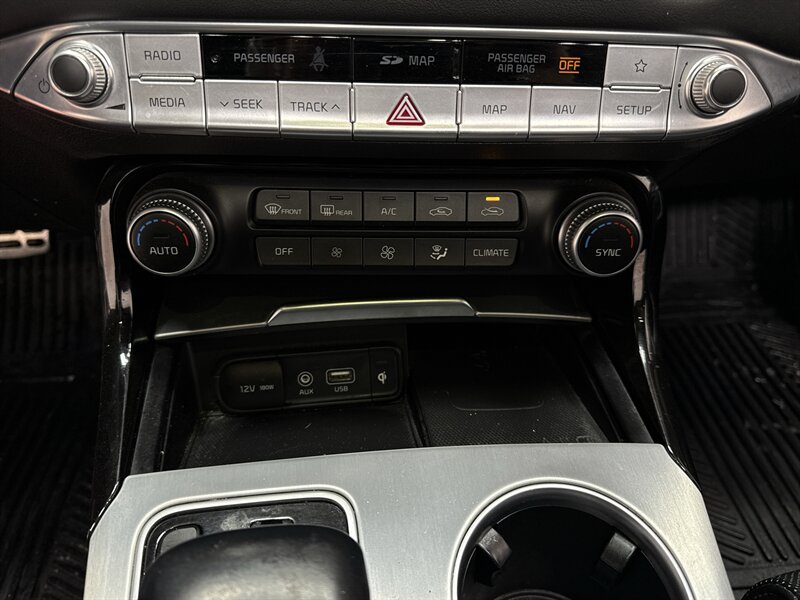 2020 Kia Stinger GT2 Image 37 of 47