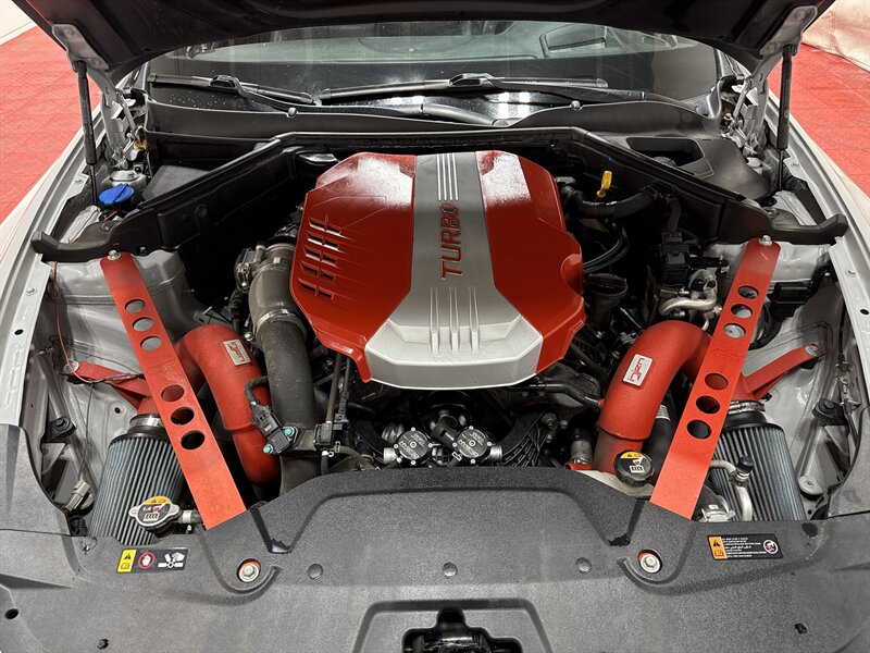 2020 Kia Stinger GT2 Image 10 of 47