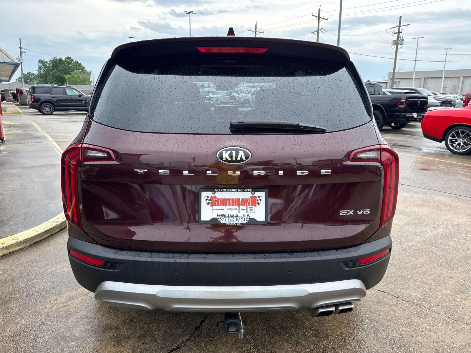 Vehicle image 7 of 28