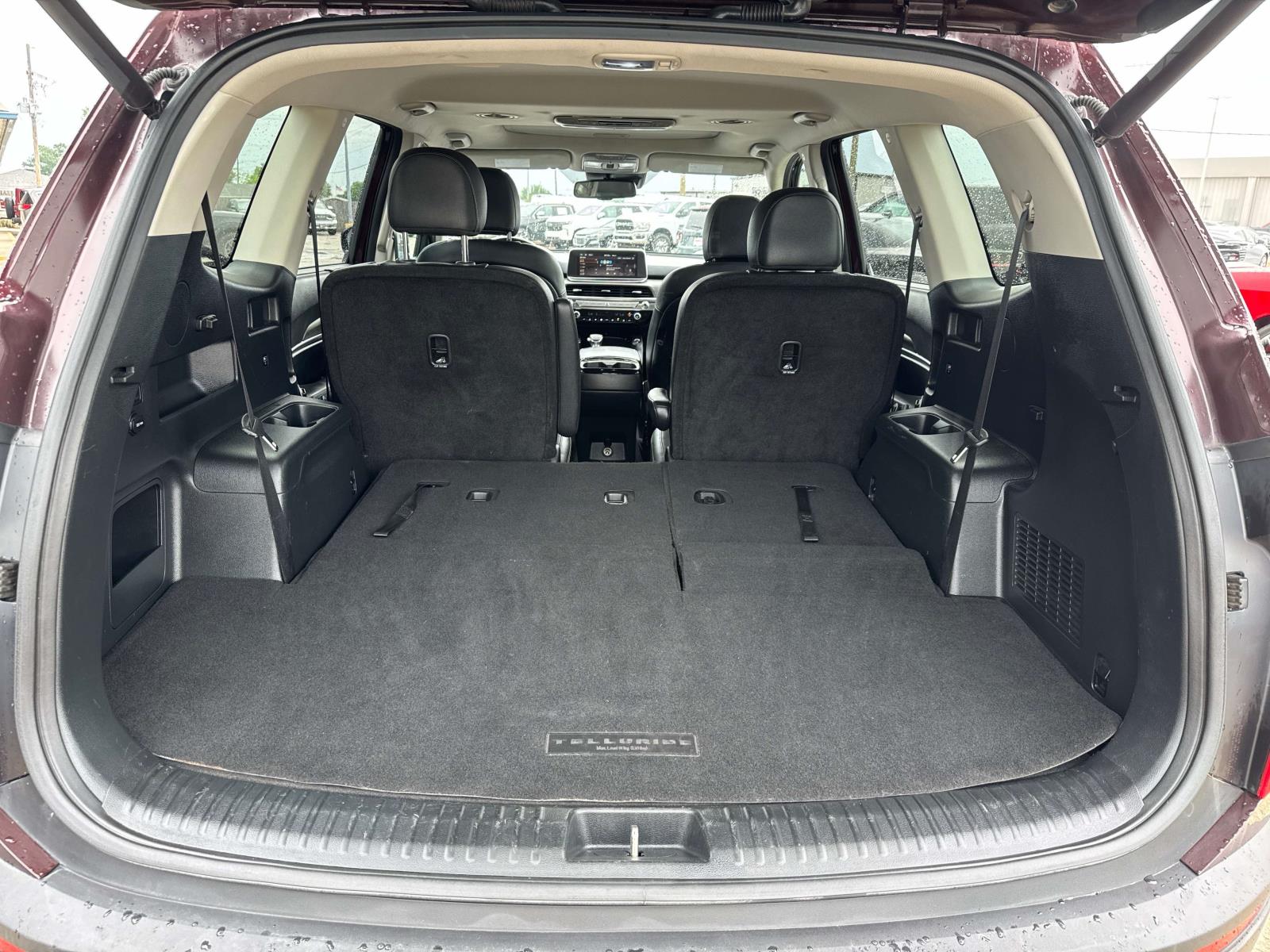 Vehicle image 8 of 28