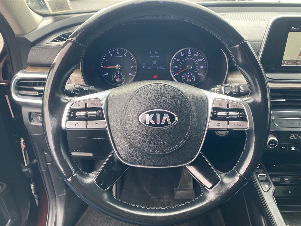Vehicle image 19 of 28