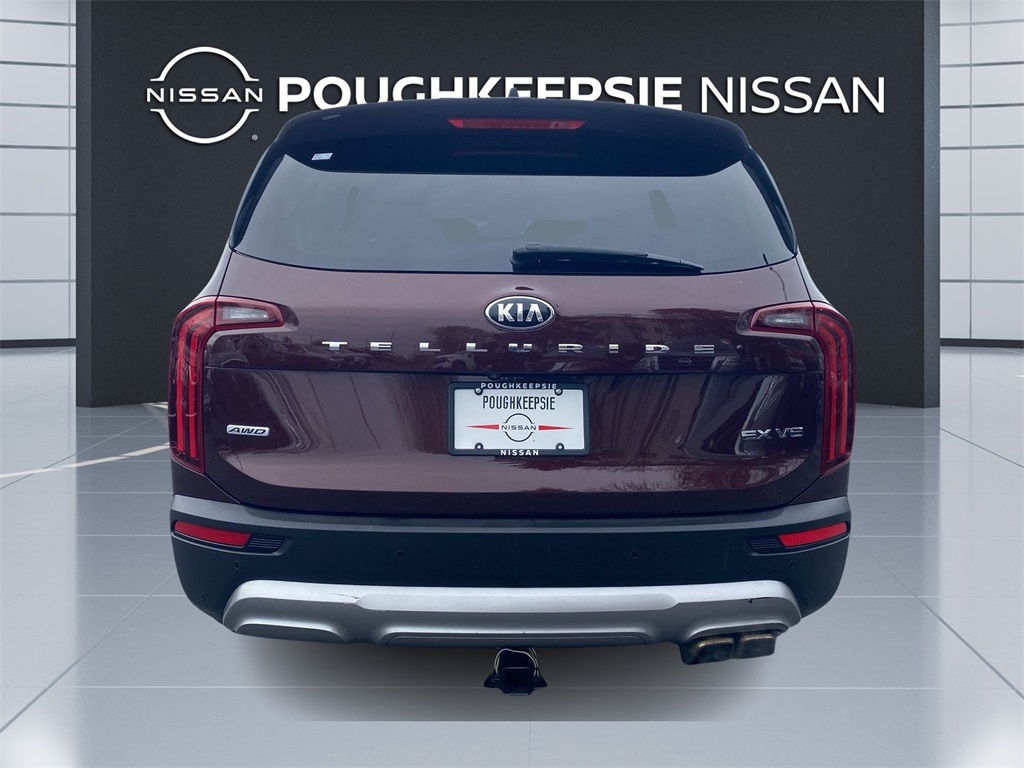 Vehicle image 4 of 28