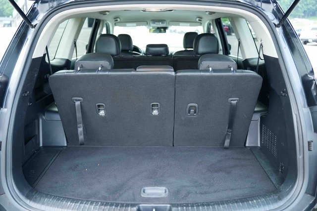Vehicle image 10 of 43
