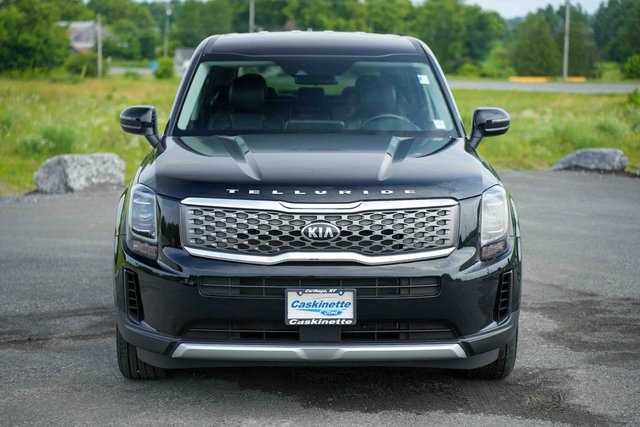 Vehicle image 2 of 43
