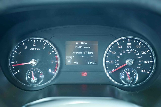Vehicle image 18 of 43