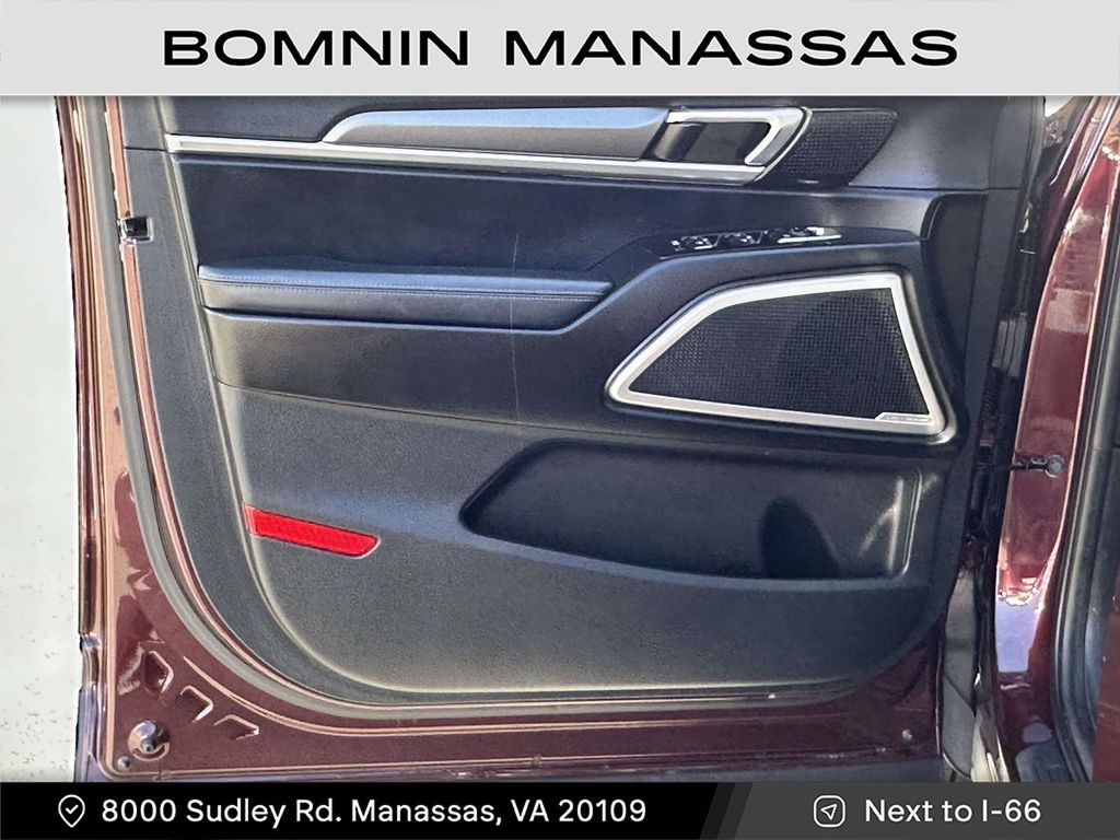 2020 Kia Telluride LX Image 21 of 30