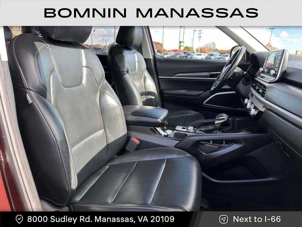 2020 Kia Telluride LX Image 12 of 30