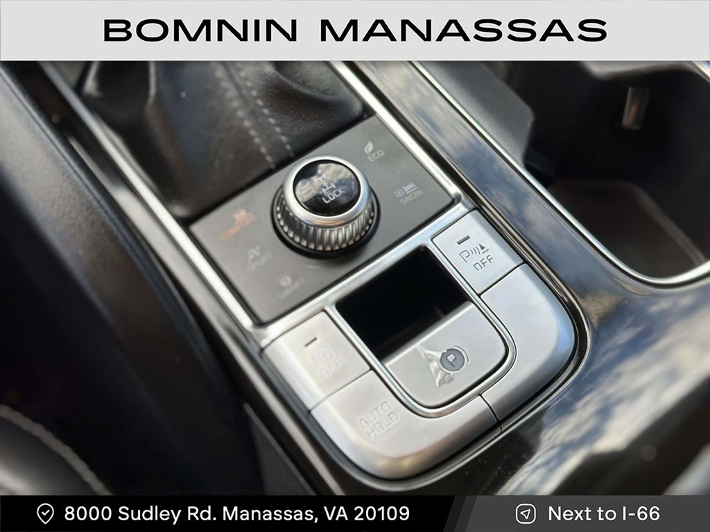 2020 Kia Telluride LX Image 24 of 30