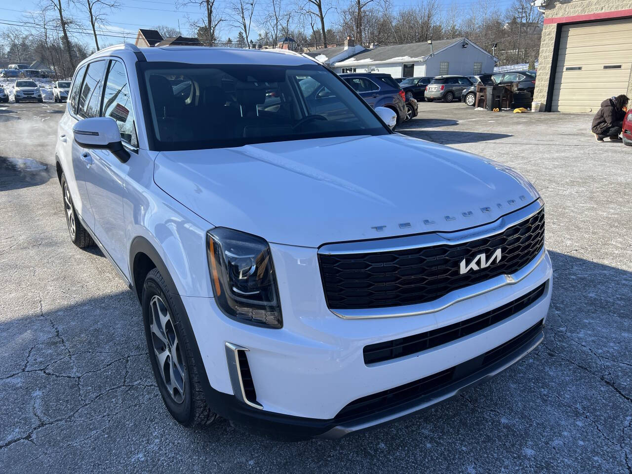 Vehicle image 5 of 24
