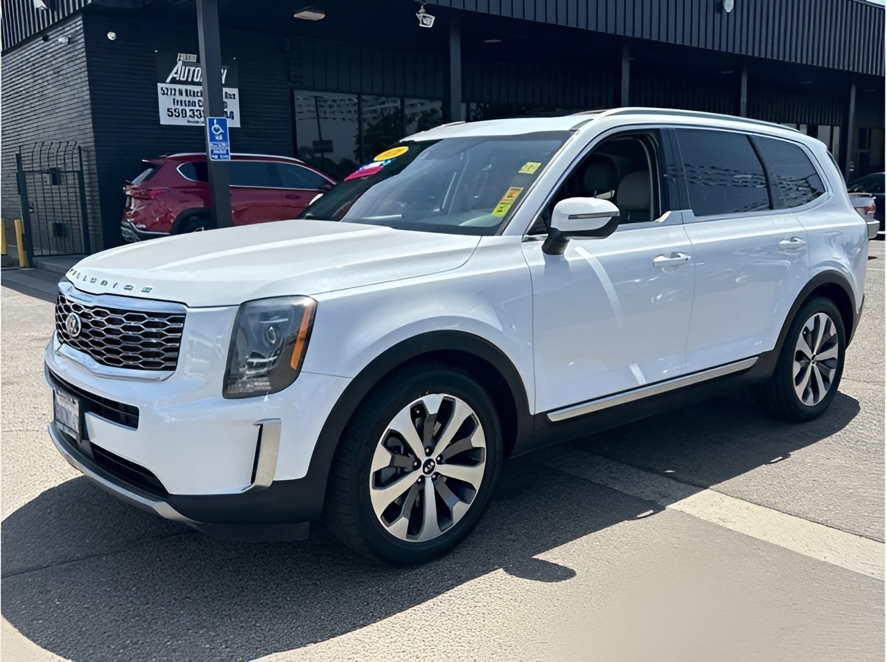 Vehicle image 34 of 35