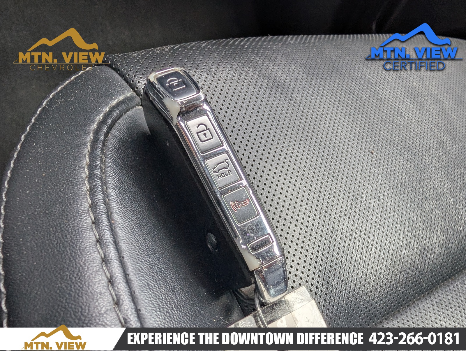 Vehicle image 24 of 36