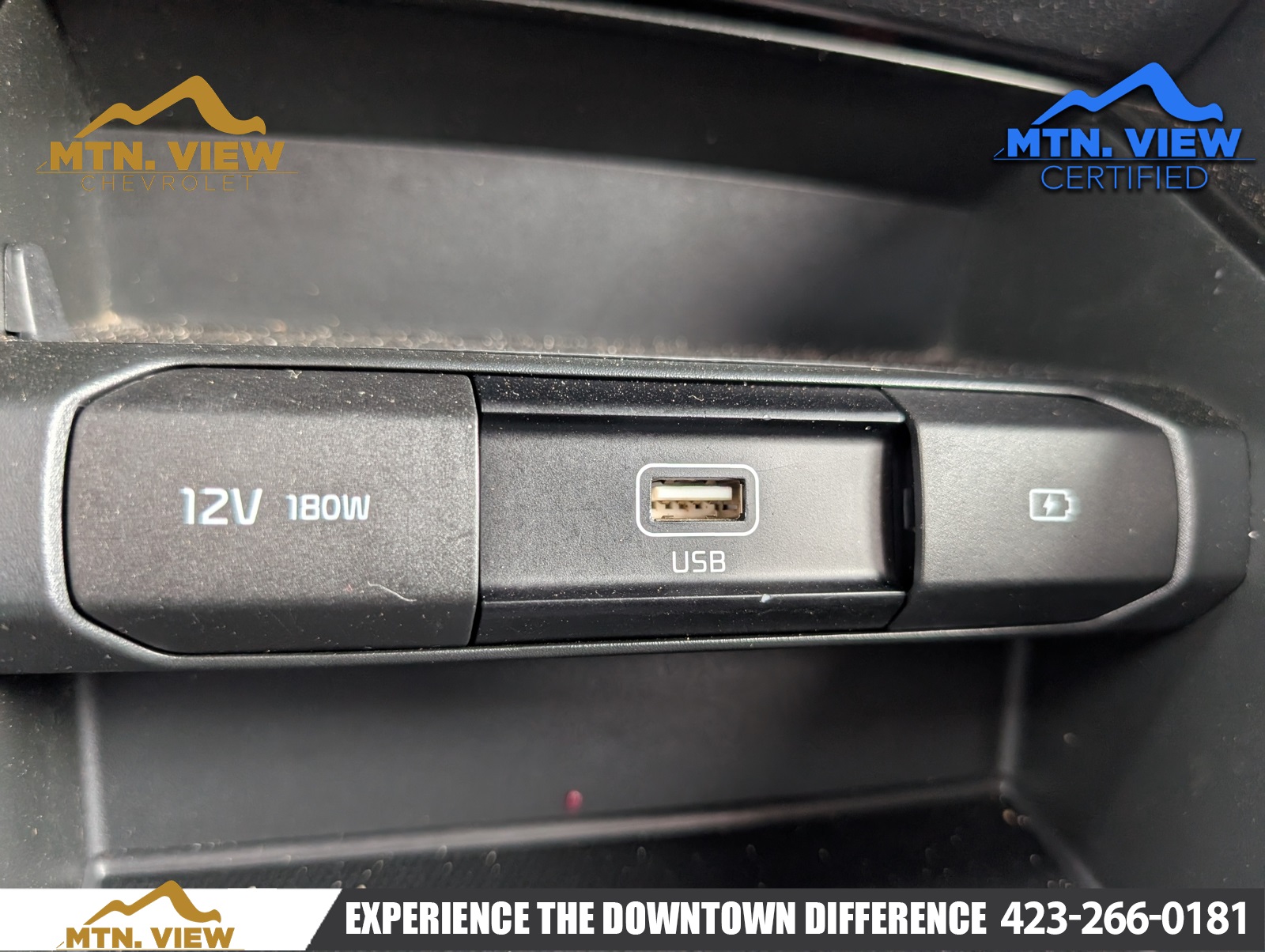 Vehicle image 32 of 36