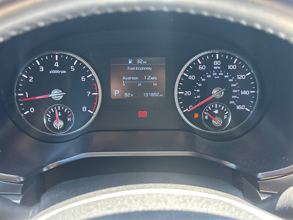 Vehicle image 19 of 44