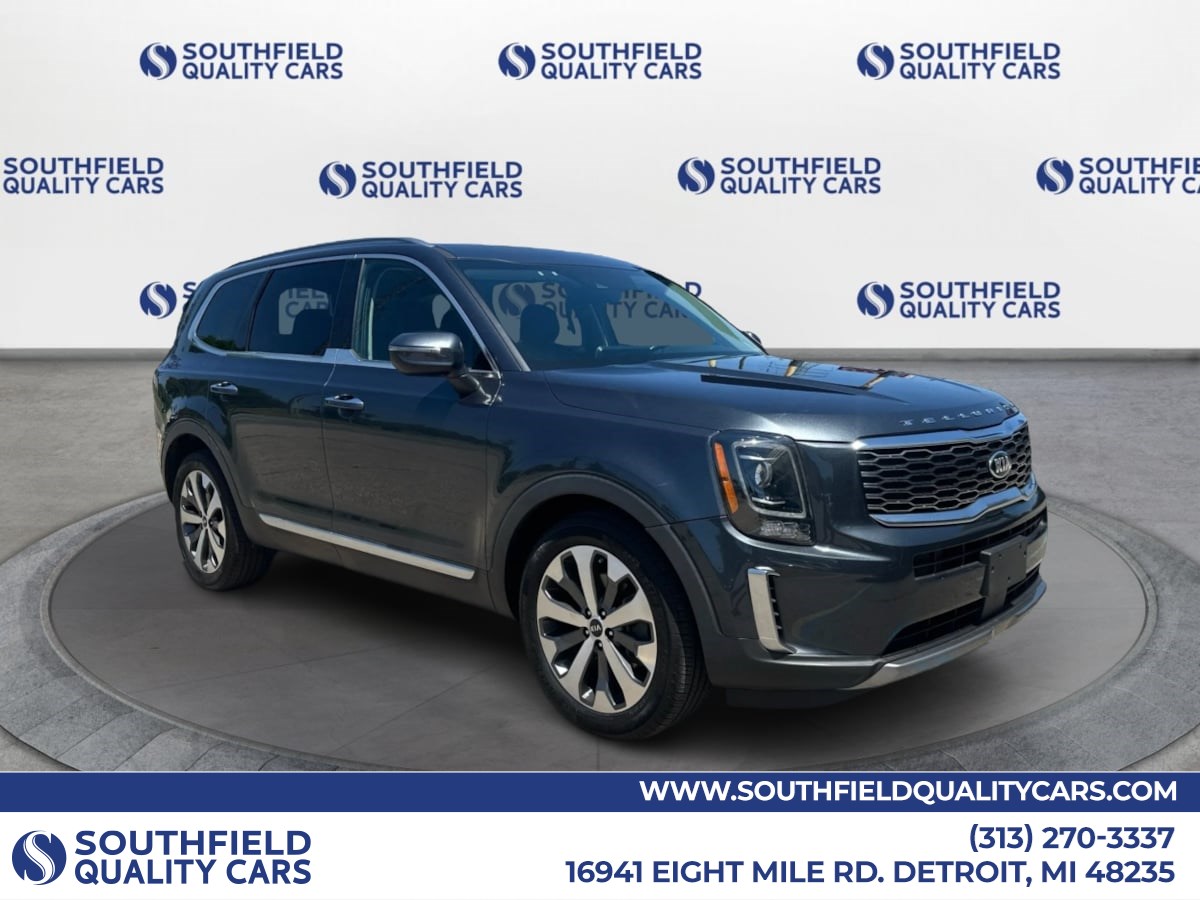 Vehicle image 4 of 44