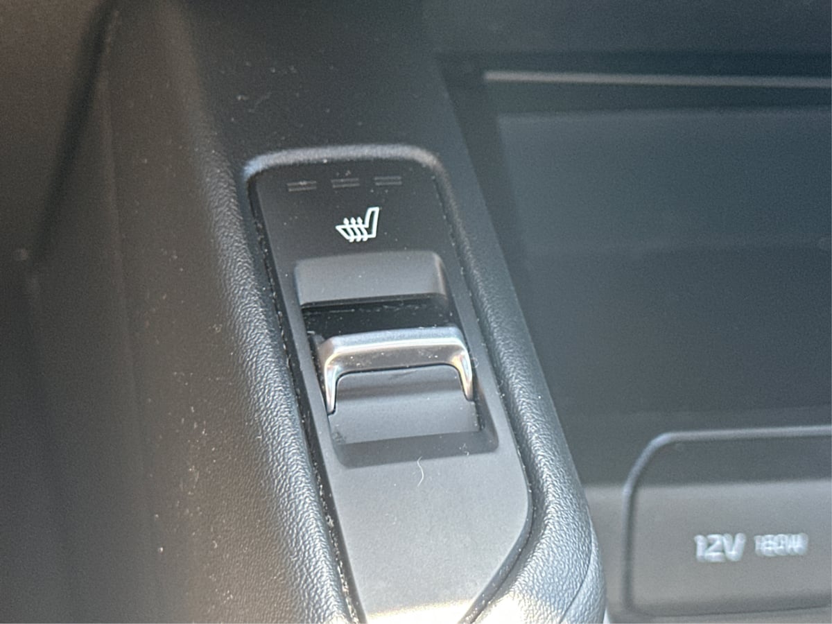 Vehicle image 36 of 44