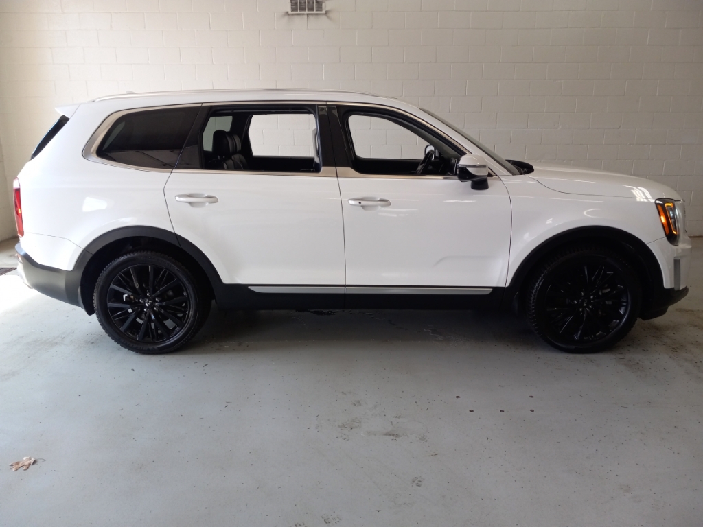 2020 Kia Telluride SX Image 2 of 25