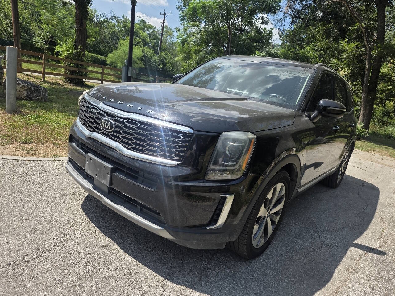2020 Kia Telluride S Image 1 of 30