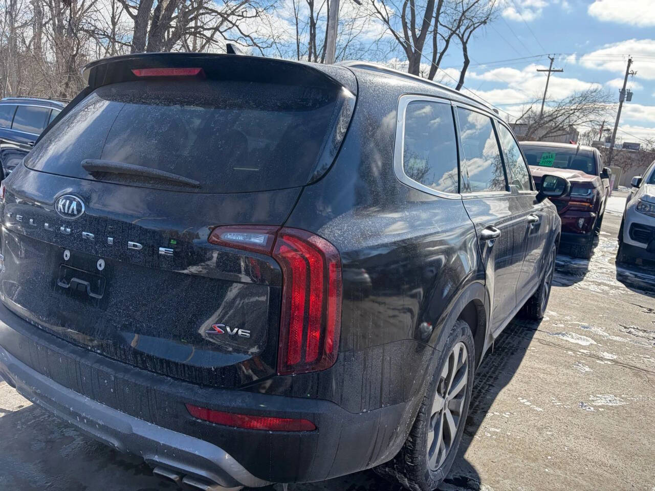 2020 Kia Telluride S Image 4 of 12