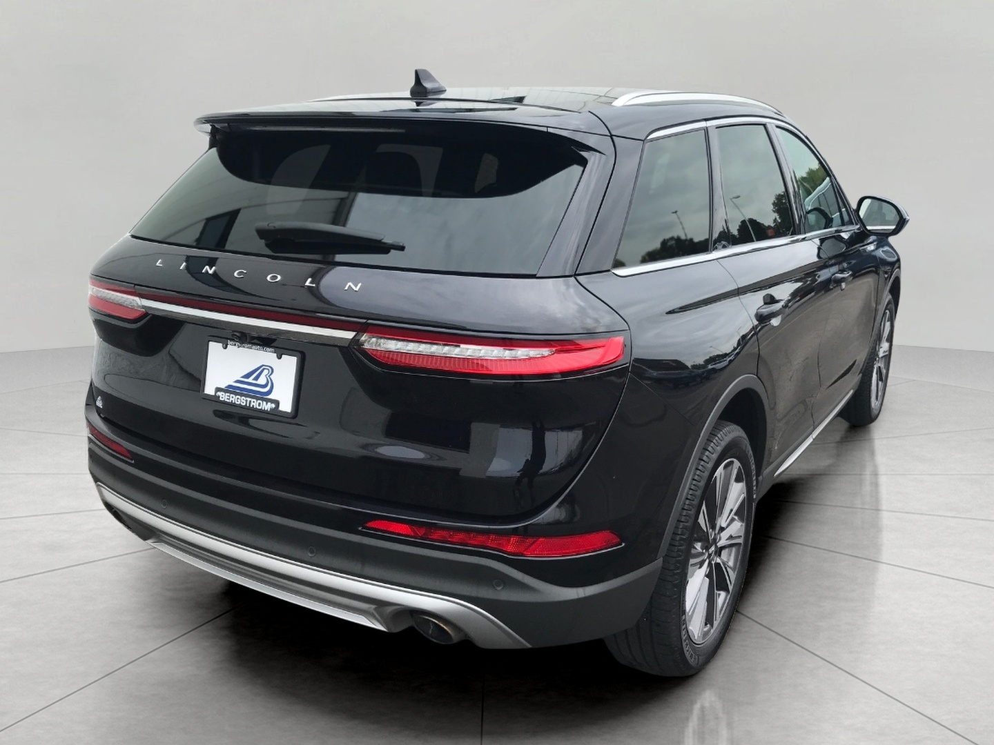 2020 Lincoln Corsair Reserve Image 5 of 33