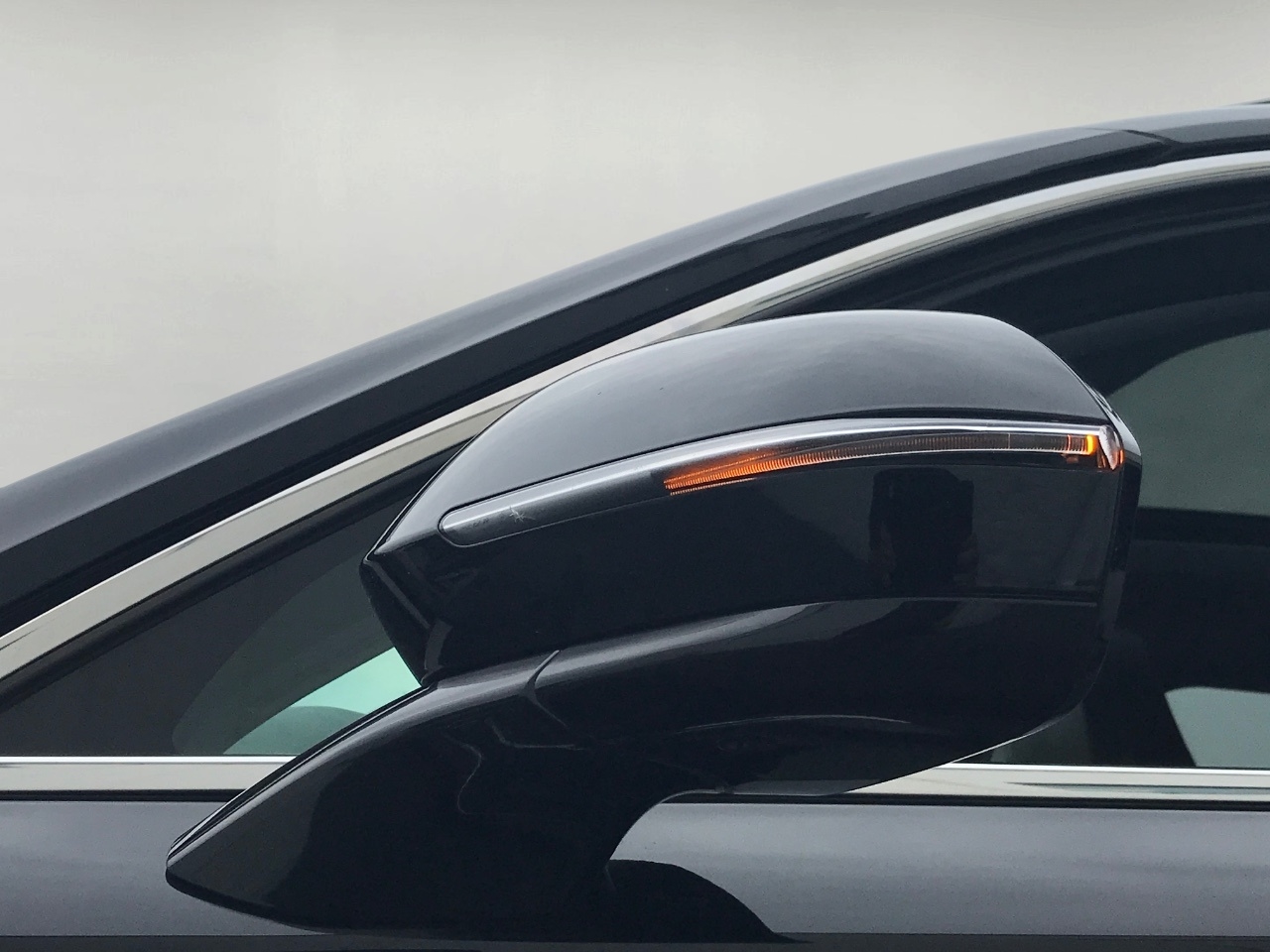 2020 Lincoln Corsair Reserve Image 16 of 33