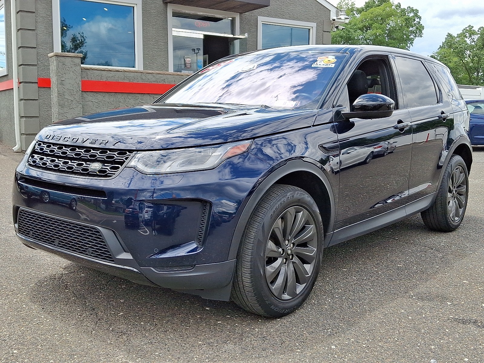 Vehicle image 1 of 32