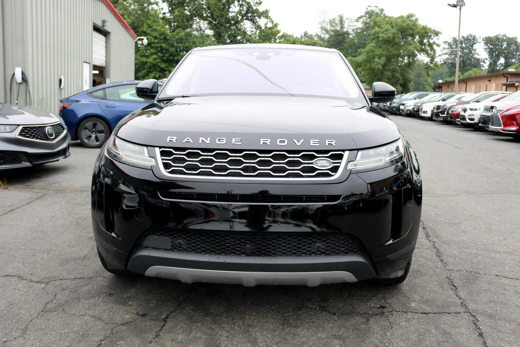 Vehicle image 38 of 46