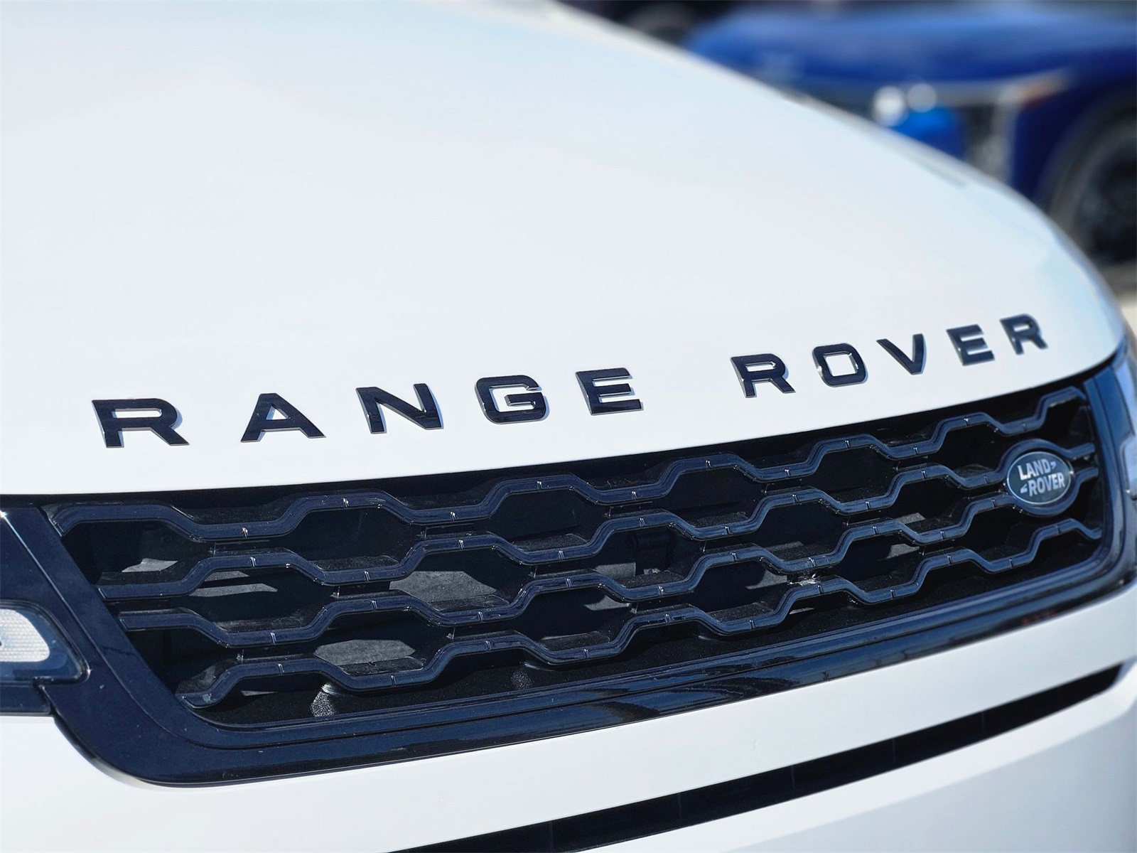 2020 Land Rover Range Rover Evoque R-Dynamic HSE Image 36 of 37