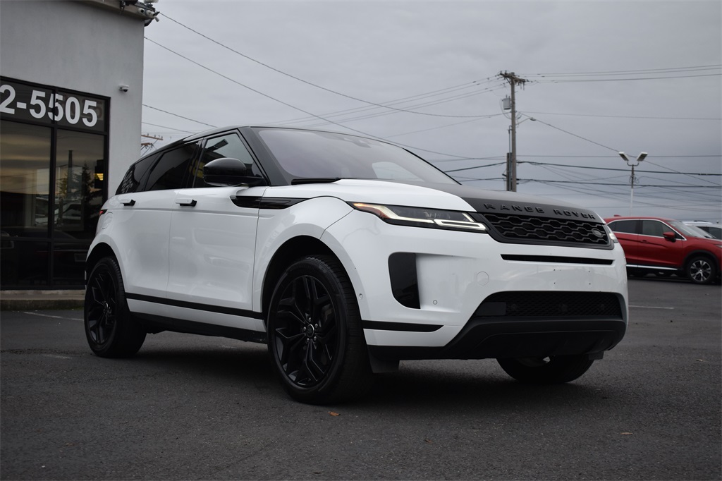 2020 Land Rover Range Rover Evoque SE Image 4 of 31