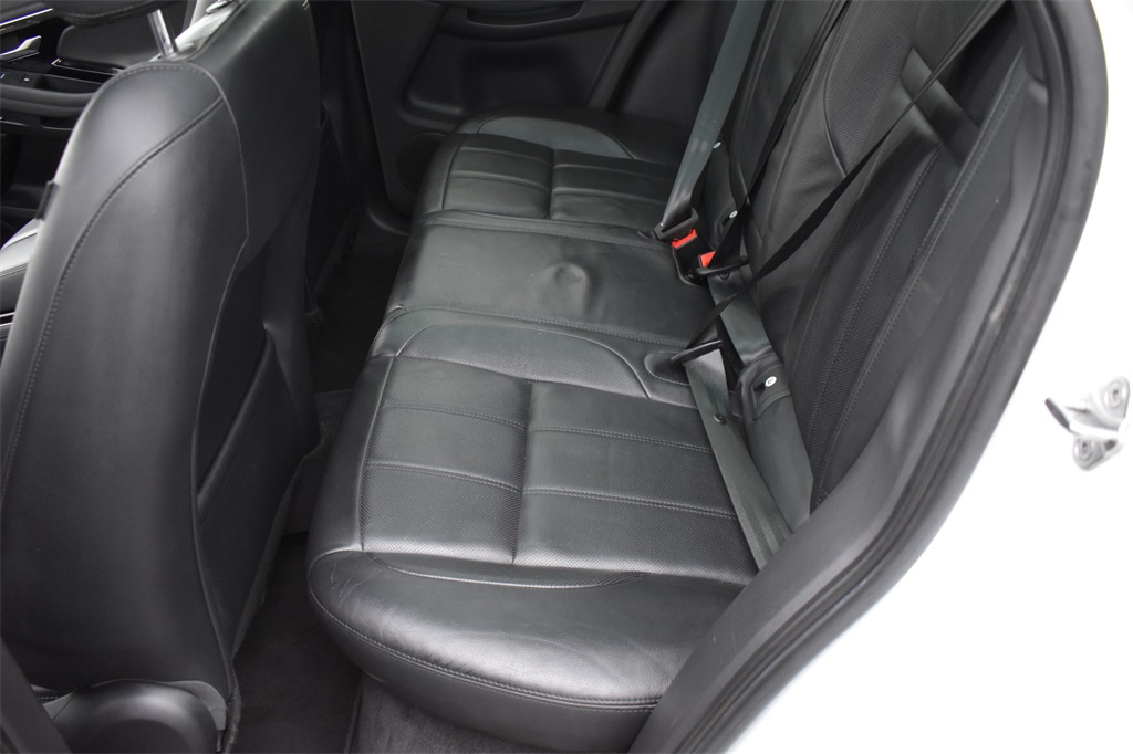 2020 Land Rover Range Rover Evoque SE Image 14 of 31