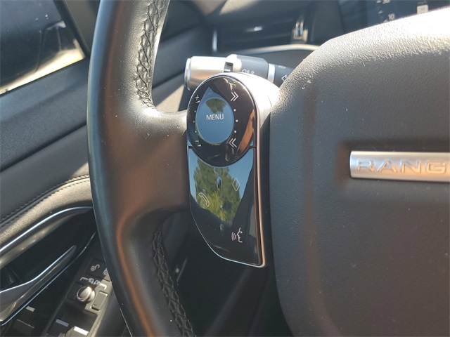 2020 Land Rover Range Rover Evoque SE Image 23 of 30