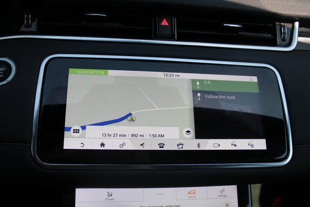 Vehicle image 12 of 23