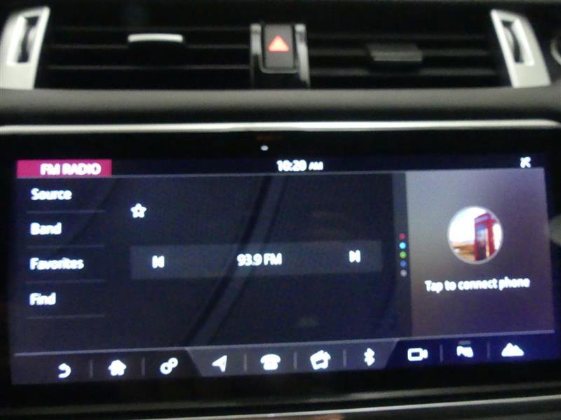 Vehicle image 19 of 32